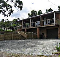 Daniel's Bay Retreat - Tourism Noosa
