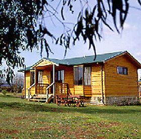 Gables - The - Tourism Noosa 0