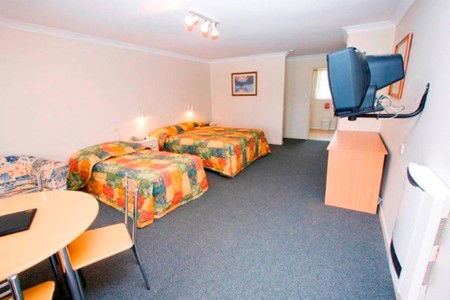 Tamar River Villas - Tourism Noosa 2