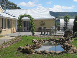 Taras Richmond Farmstay - Tourism Noosa 1
