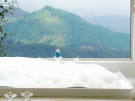 Artisan Spa Views Bed And Breakfast Cottage - Tourism Noosa 0