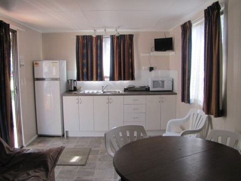 Palm Beach Caravan Park - Tourism Noosa 2