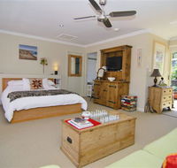 The Nature Lodge - Tourism Noosa
