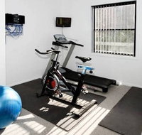 Ballarat Views Executive House - Tourism Noosa