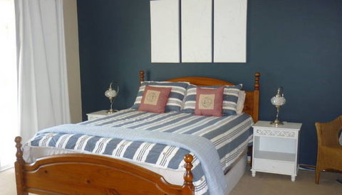 By The Bay - Tourism Noosa 3