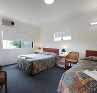 Hi-Way Motel - Tourism Noosa