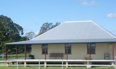 McLennans Lane River Retreat - Tourism Noosa 0