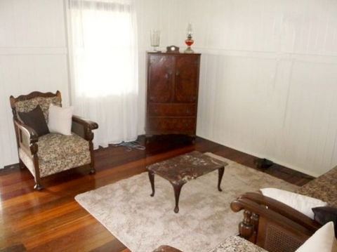 McLennans Lane River Retreat - Tourism Noosa 4