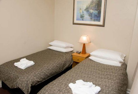 Alpine Hotel - Tourism Noosa 3