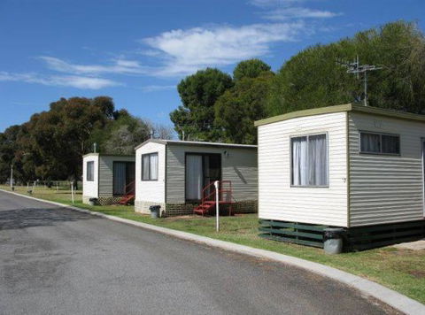 Leeton Caravan Park - Tourism Noosa 2
