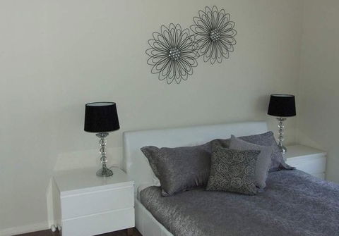 Armidale Executive Short Stay Apartments - Tourism Noosa 0