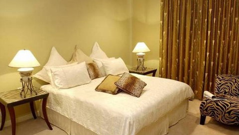 Blue Mountains Rhapsody - Tourism Noosa 0