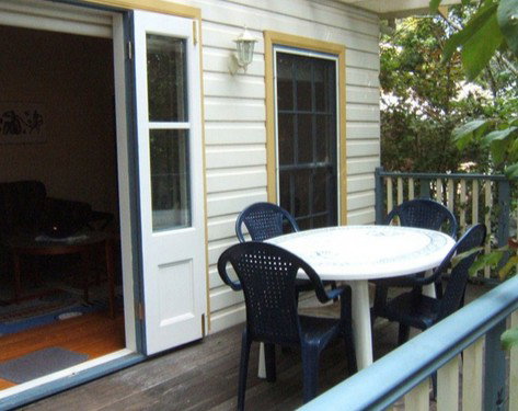 AppleBlossom Cottage - Tourism Noosa 1