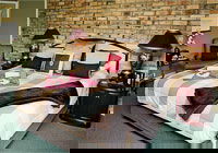 Centre Point Mid-City Motor Inn - Tourism Noosa 2