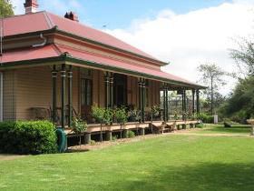 Haddington Bed And Breakfast - Tourism Noosa 0