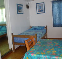 Cosy Cottages Amity Point - Tourism Noosa