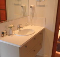 Ravensbourne Escape Silverwood Lodge - Tourism Noosa