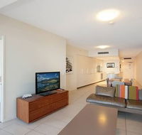 Grand Mercure Apartments Coolangatta - Tourism Noosa