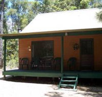 Loose Goose Chalets - Tourism Noosa