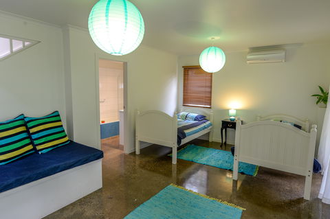 Surfers Palace Torquay - Tourism Noosa 1