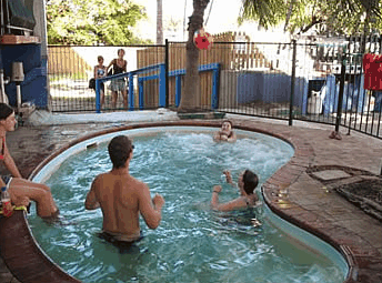 Globetrotters Budget Accommodation - Tourism Noosa 0