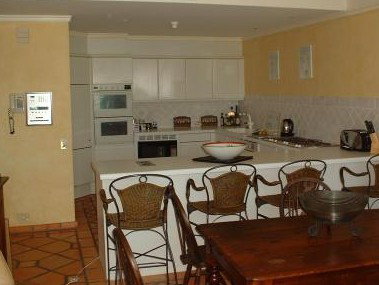 Sanctuary Cove Villas - Tourism Noosa 5