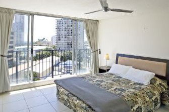 Condor Ocean View Apartments - Tourism Noosa 3