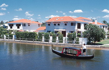 Villa Aqua - Tourism Noosa 2