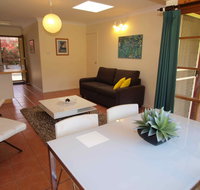 Bright Highland Valley Cottages - Tourism Noosa