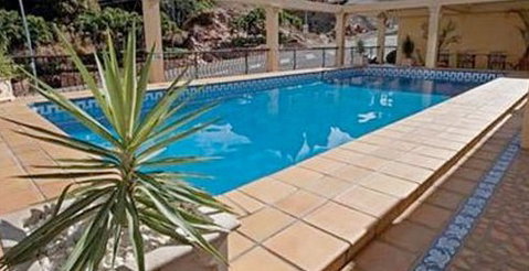 Comfort Inn Robert Towns Motel - Tourism Noosa 0