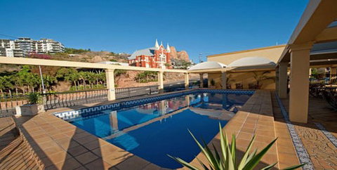 Comfort Inn Robert Towns Motel - Tourism Noosa 1