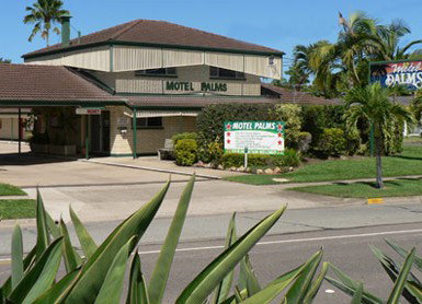 Motel Palms - Tourism Noosa 0