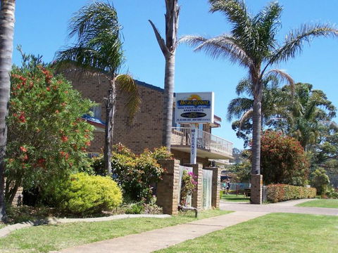 Beachfront Units Merimbula - Tourism Noosa 0