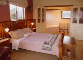 Daysy Hill Country Cottages - Tourism Noosa