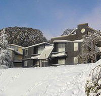 Kilimanjaro Ski Apartments - Tourism Noosa
