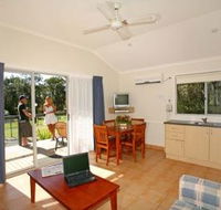 Samurai Beach Resort - Tourism Noosa
