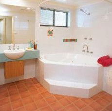 Flynns Beach Resort - Tourism Noosa 4