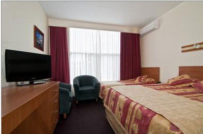 Comfort Inn North Shore - Tourism Noosa 3
