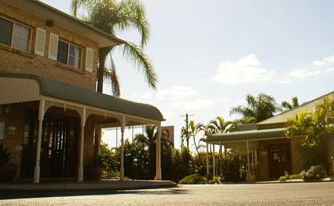 Coopers Colonial Motor Inn - Tourism Noosa 1