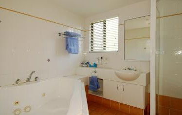 Best Western Macquarie Barracks Motor Inn - Tourism Noosa 3