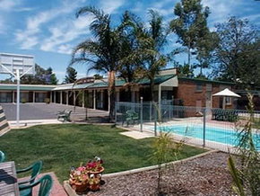 Comfort Inn Campbell - Tourism Noosa 5