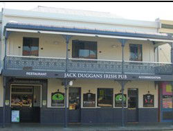 Jack Duggans Irish Pub - Tourism Noosa 4