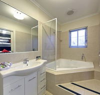 Comfort Inn And Suites Georgian Albury - Tourism Noosa