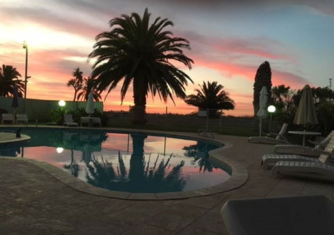 Busselton Beach Resort - Tourism Noosa 2