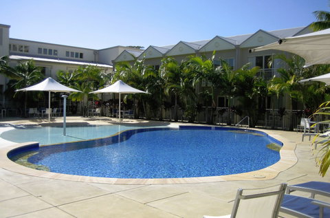 Ramada Resort Shoal Bay - Tourism Noosa 6