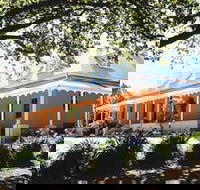 Fitzroy Inn - Tourism Noosa