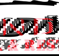 Dundee's Hotel - Tourism Noosa