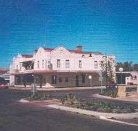 Namoi Hotel Motel - Tourism Noosa