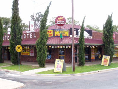 Sportsmans Arms Hotel Motel - Tourism Noosa 0