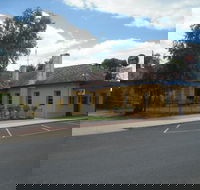Goroke Hotel Bar amp Bistro - Tourism Noosa
